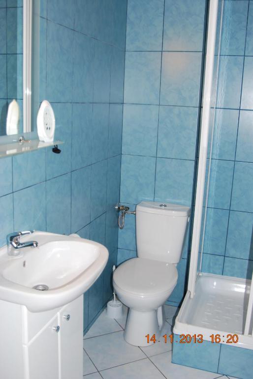 Zajazd I Restauracja "Mysliwskie Zacisze" Nikielkowo Room photo